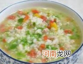 0—1岁宝宝食谱：肉末胡萝卜粥