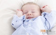 秋季宝宝发烧怎么护理 看完这篇文你就懂了