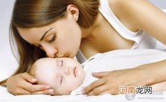 宝宝睡眠时间越长越好吗？