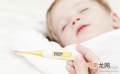 孩子发烧如何护理 分清情况来应对