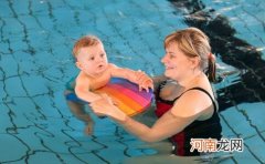 下午4点最适合婴儿进行游泳训练