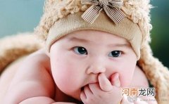 宝宝的小动作 将会影响到宝宝的口腔健康