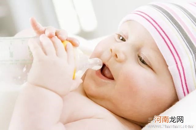 支招：宝宝不吃奶瓶怎么办？