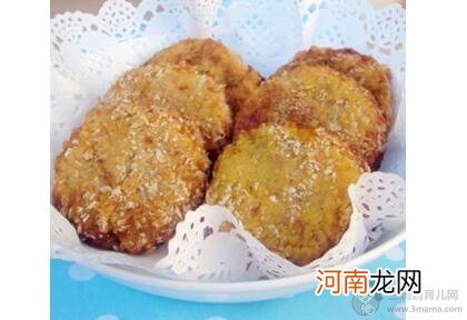 婴儿食谱：南瓜鸡肉饼