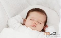 宝宝睡觉出汗是怎么回事 正常吗