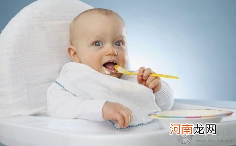 辅食添加 四个月宝宝可以吃蔬菜泥吗