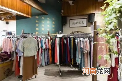 女装店铺取名两个字 两个字女装店名字参考