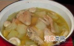 儿童菜谱汤类：嫩鸡菌汤