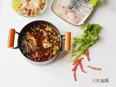 酸菜鱼火锅的做法 酸菜鱼火锅的做法步骤