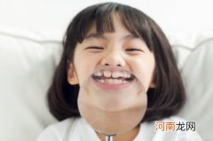 春季天气多变孩子穿衣要注意