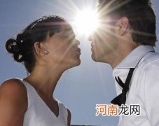 孕妇洗桑拿诱发婴儿大脑脊髓发育异常