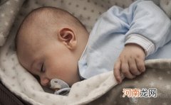 宝宝睡姿大PK 三种睡姿的优缺点