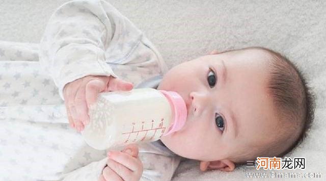 宝宝不吃奶瓶怎么办？让宝宝爱上奶瓶的小妙招