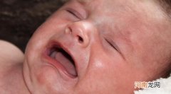 新生儿注意事项 新生宝宝有五个特点