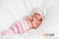 婴儿晚上睡觉不踏实的原因和预防方法