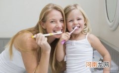 何时给宝宝刷牙 盘点宝宝牙齿护理小常识