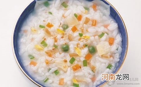 “猫食”汤泡饭 宝宝吃了好还是不好