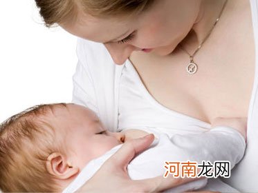 给孩子洗澡时先加凉水再加热水