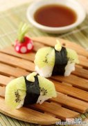 爱眼食谱：猕猴桃海苔寿司