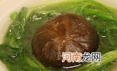 孕期不适食谱：香菇菠菜汤
