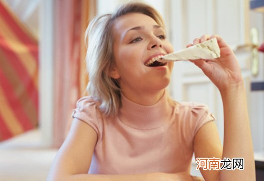 过敏性鼻炎与感冒症状相似，妈妈该如何区分