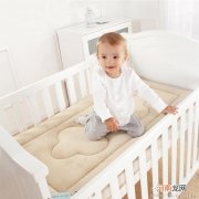 婴儿坠床怎么办？如何预防婴儿坠床？
