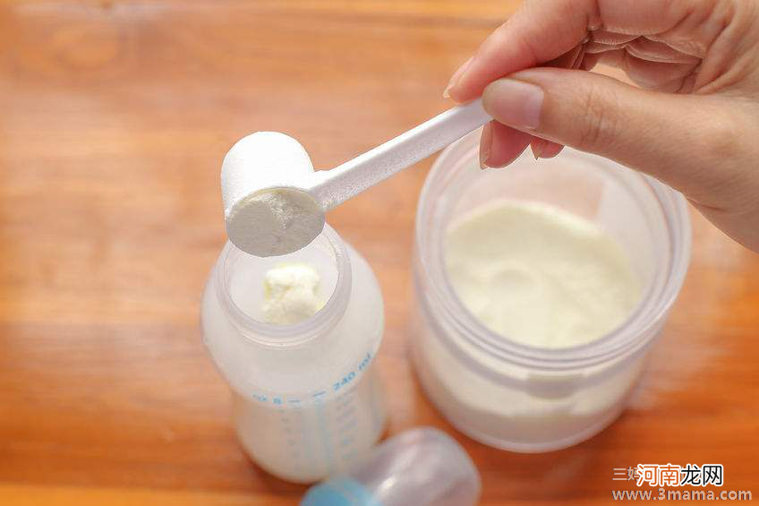新生儿的奶粉不可冲太浓