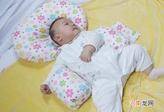 新生儿能不能用枕头 新生儿枕头怎么选