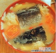 煲汤食谱：木瓜银耳炖生鱼汤