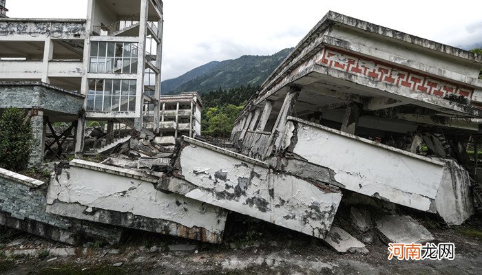 做梦地震是什么意思