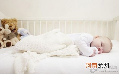 宝宝认生怎么办 妈妈别操之过急