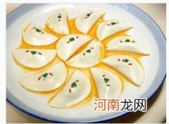 儿童菜谱豆腐类：蟹黄豆腐饺