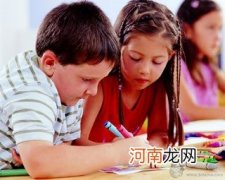 孩子识字过早易患心理疾病