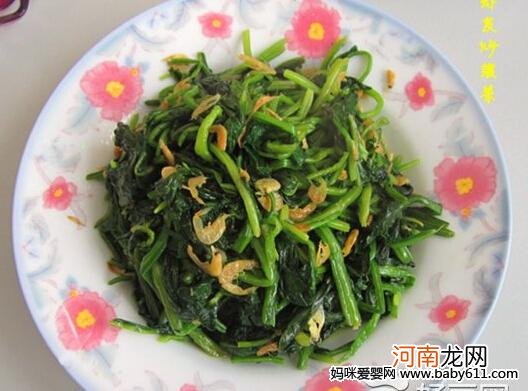 孕妇补钙食谱：虾皮炒菠菜