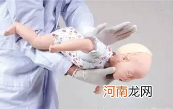 孩子气管有异物的紧急救护措施