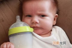 配方奶粉引起宝宝便秘的原因