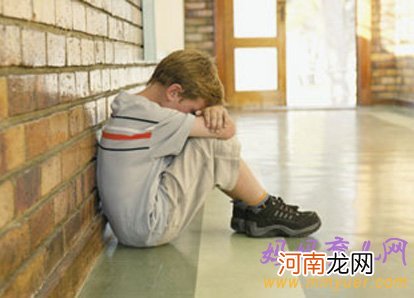 孩子自卑的10种心理表现