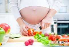 产后饮食影响乳汁 哺乳期能吃西红柿吗？