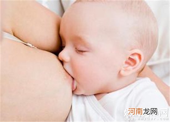 给宝宝喂奶时为何被咬乳头 妈妈注意可能是宝宝生病了