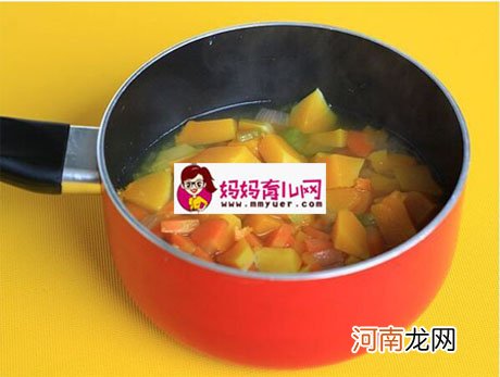 图 1岁1岁半宝宝食谱 香浓南瓜汤的做法