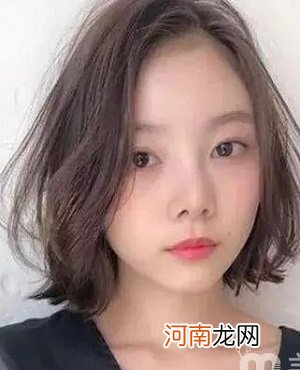 韩式短发烫发发型图片新潮女孩必备发型时尚 显白减龄