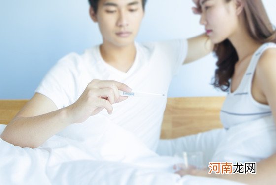 孕妇发烧38度怎么办，能扛吗？会不会烧坏胎儿的脑子？