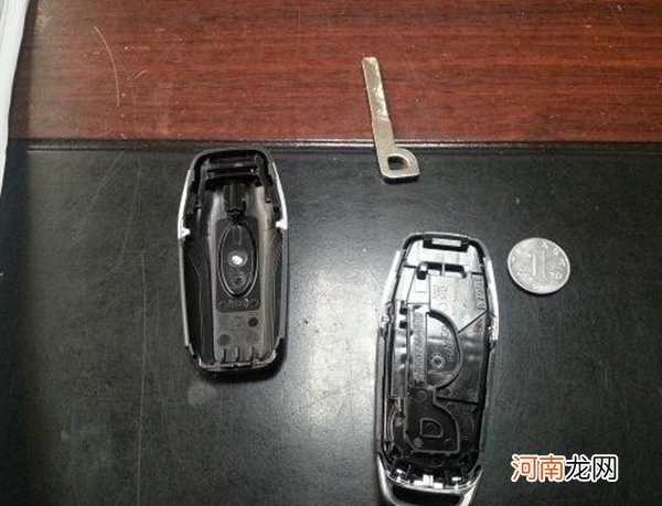 福特锐际钥匙隐藏功能，锐际钥匙更换电池图解
