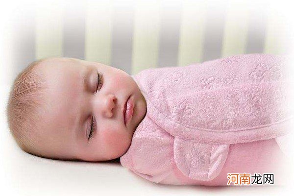 纯母乳喂养喝水的坏处 甚至威胁宝宝生命健康