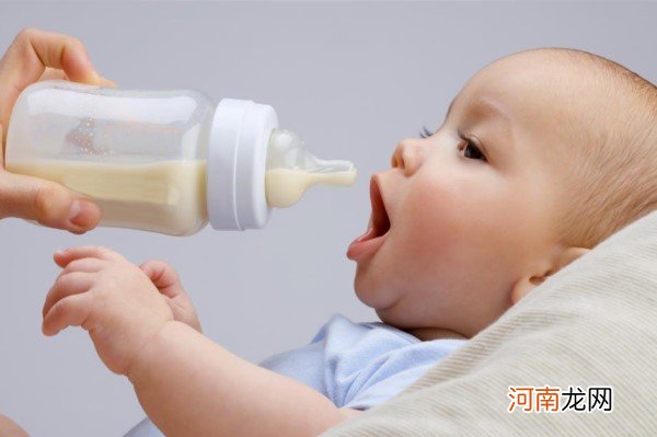 吃奶粉的宝宝大便是什么颜色 如何分辨是非健康