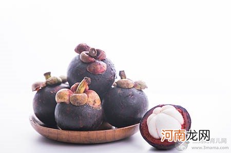 月子洗头能用吹风机吗