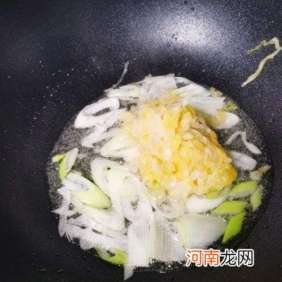 十分钟快手菜酸菜炒粉 酸菜粉条的做法窍门