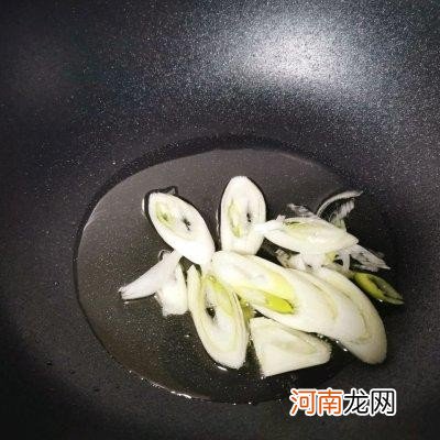 十分钟快手菜酸菜炒粉 酸菜粉条的做法窍门