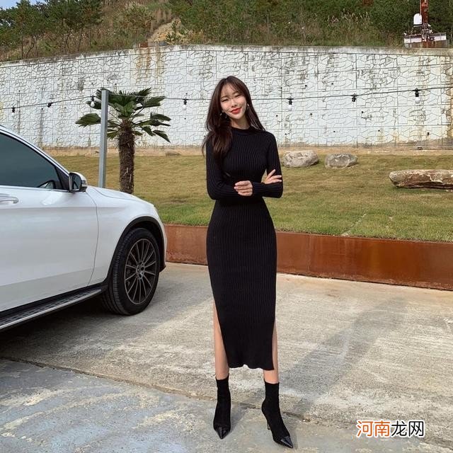 长裙如何穿出温柔高级感 长裙怎么搭配上衣好看