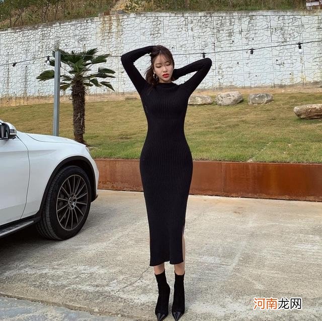 长裙如何穿出温柔高级感 长裙怎么搭配上衣好看